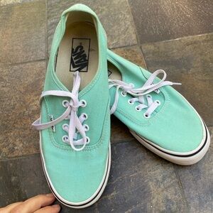 Vans authentic style sneakers✨